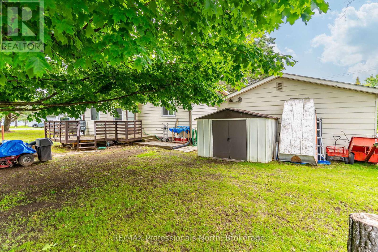 1077 EIGHTH LANE - 41