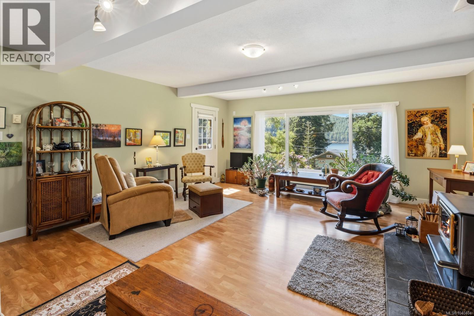 10093 Youbou Rd - 17