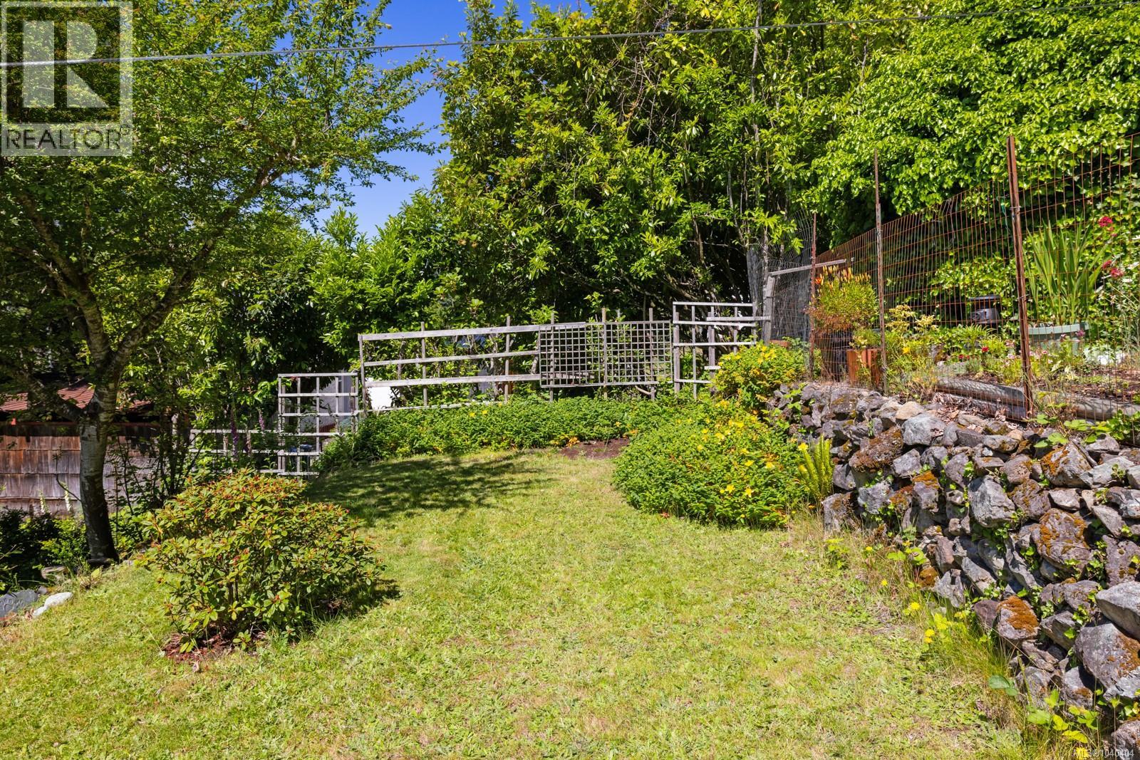 10093 Youbou Rd - 47