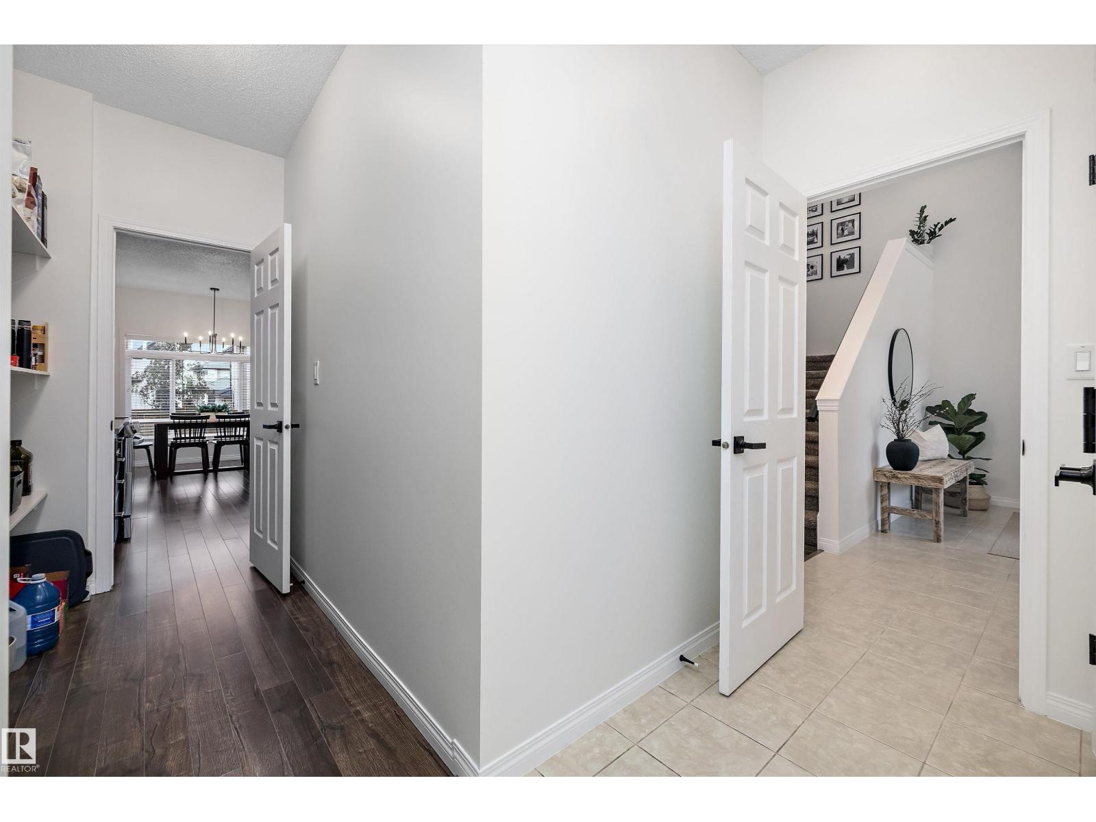 8914 97A — photo 11