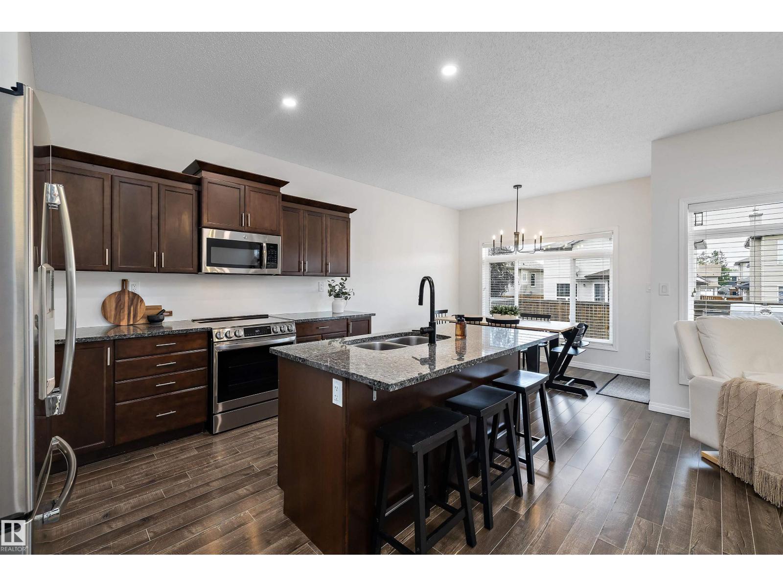 8914 97A — photo 21