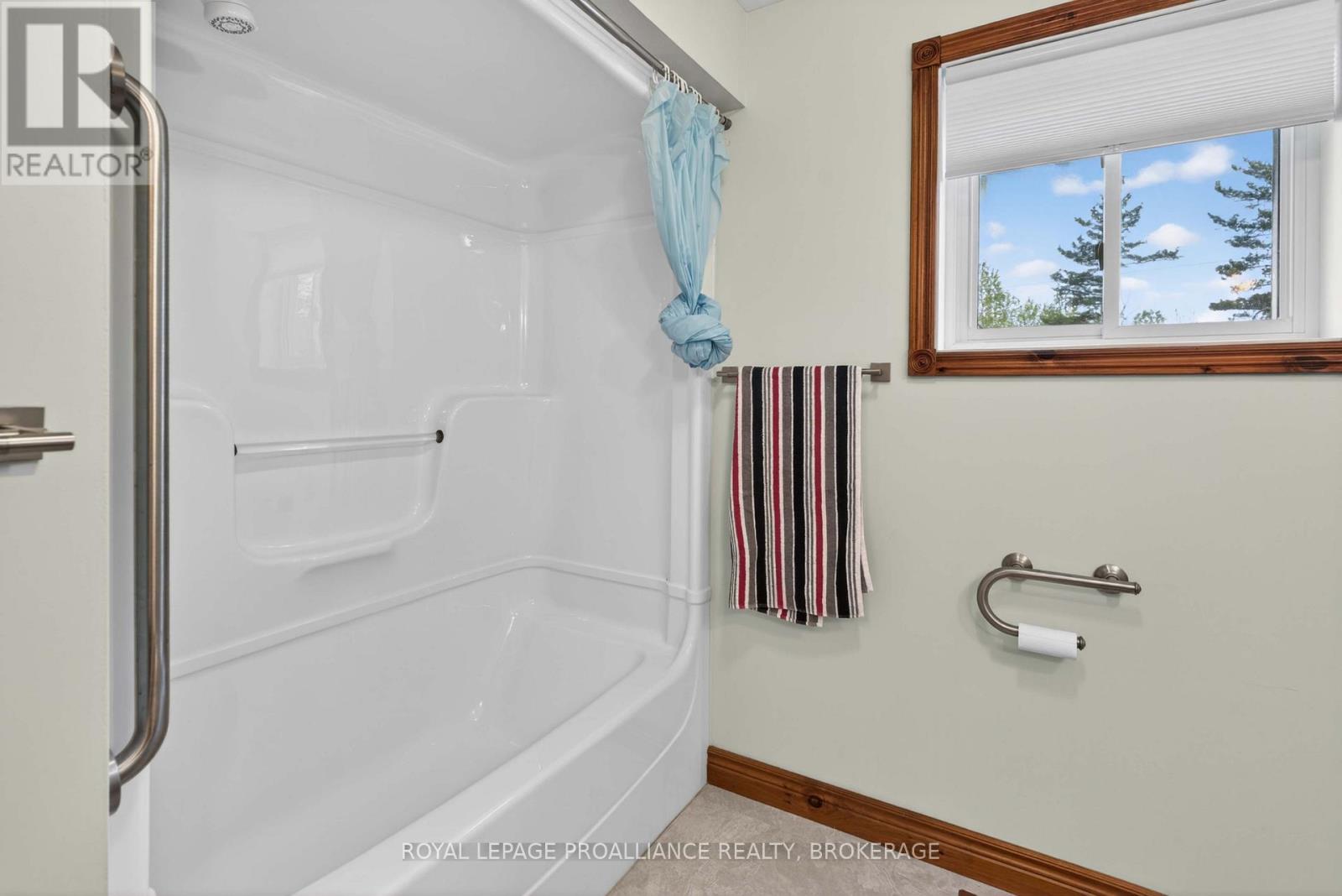 59 WEST SHORE LANE - 42