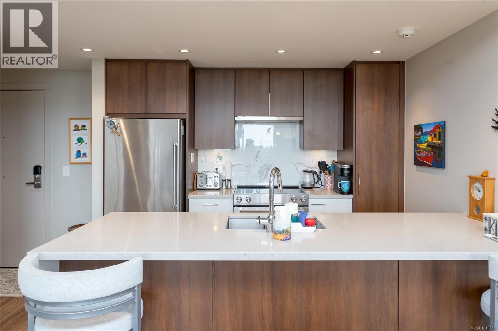 1202 777 Belleville Street, Victoria