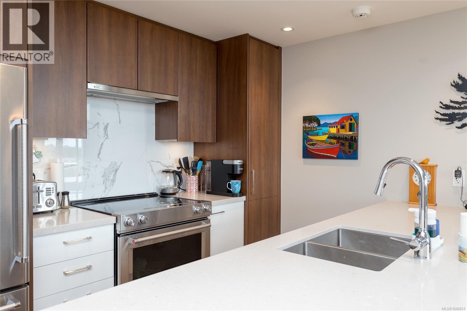1202 777 Belleville Street, Victoria