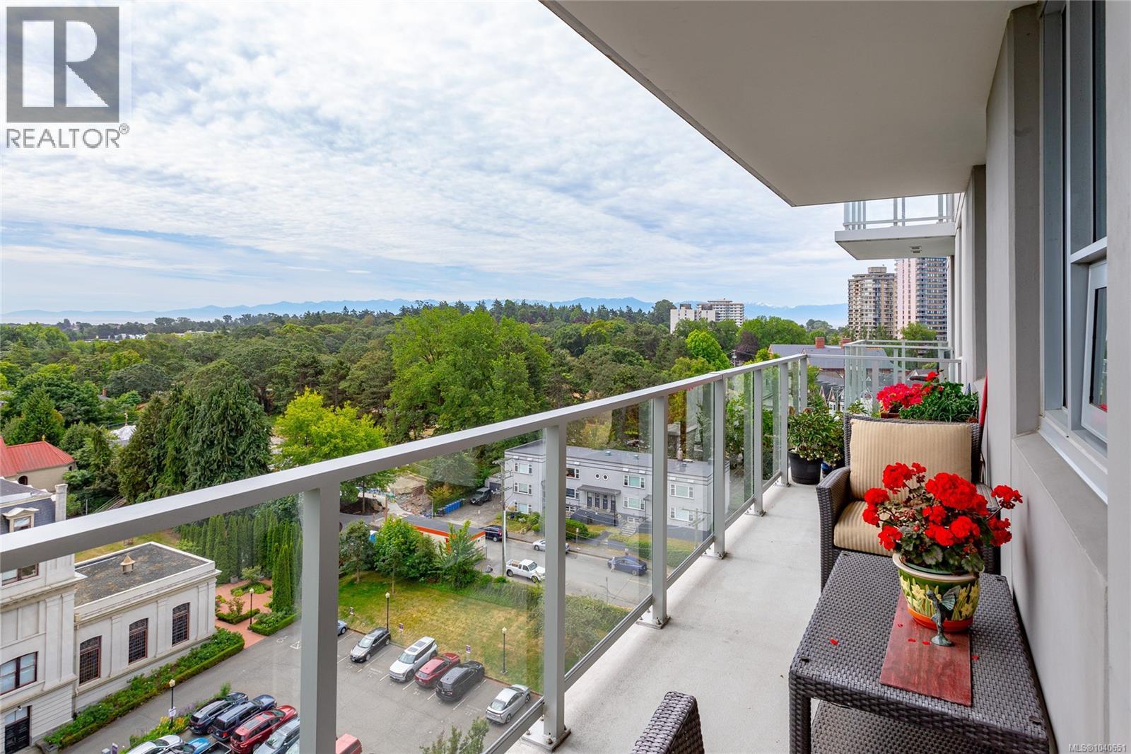 1202 777 Belleville Street, Victoria