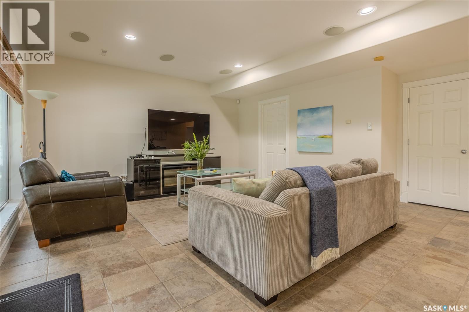 214 Bayfield PLACE — photo 45