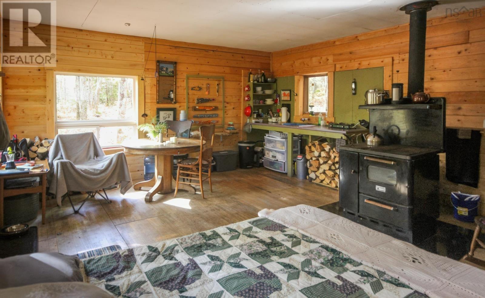 1542 Canaan Road - 41