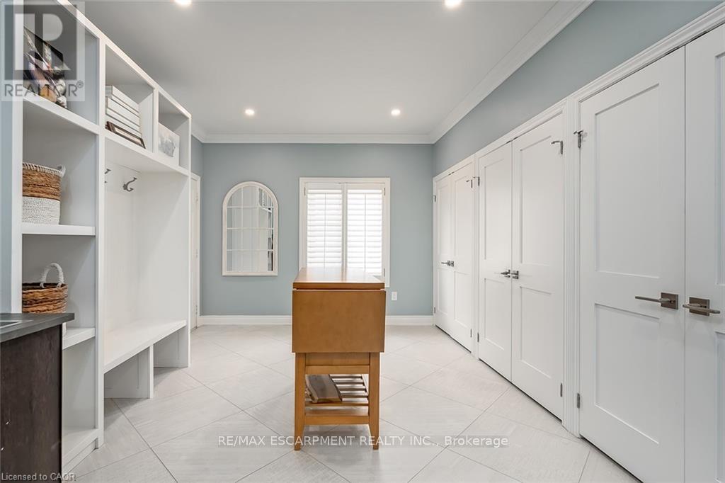 4252 SARAZEN DRIVE - 28
