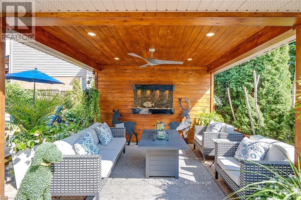 4252 SARAZEN DRIVE - 46
