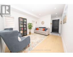 75b Kitchener Road, Toronto, ON M1E2X6 Photo 6