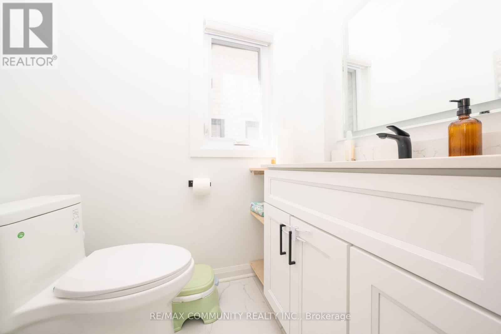 75B KITCHENER ROAD - 7