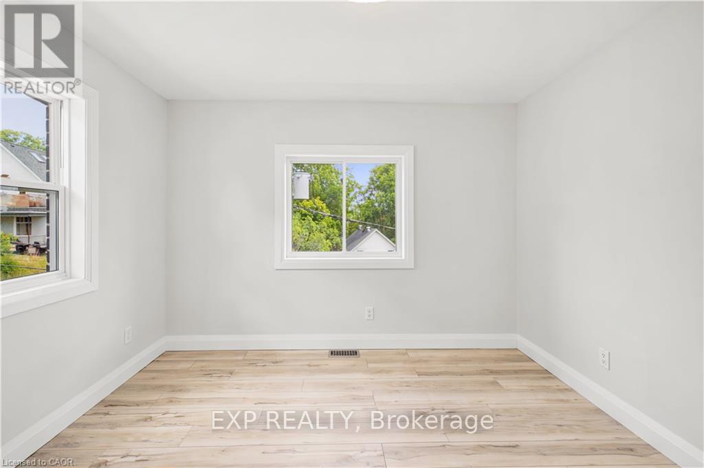 131 ST GEORGE STREET - 17