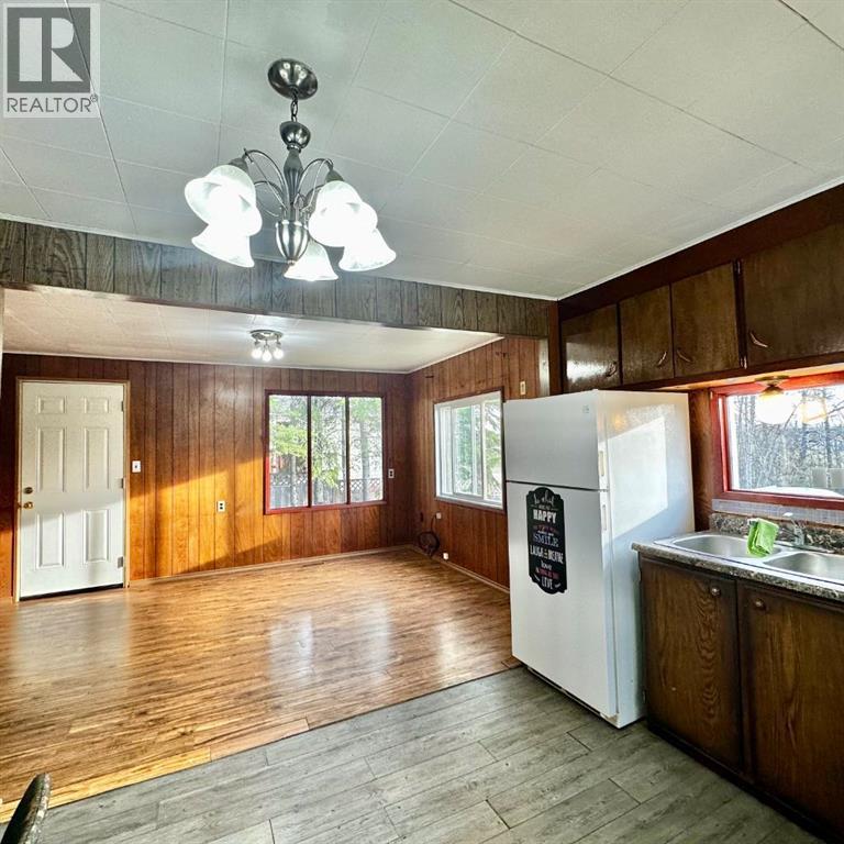 905 & 909 10th Street - 9