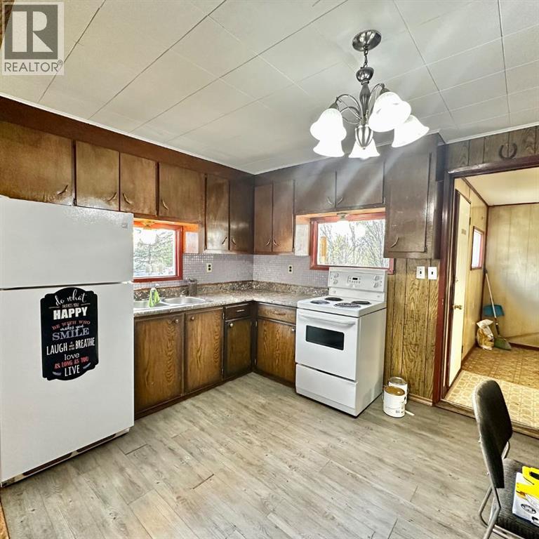 905 & 909 10th Street - 8