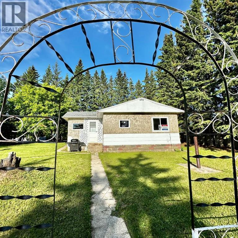 905 & 909 10th Street - 24