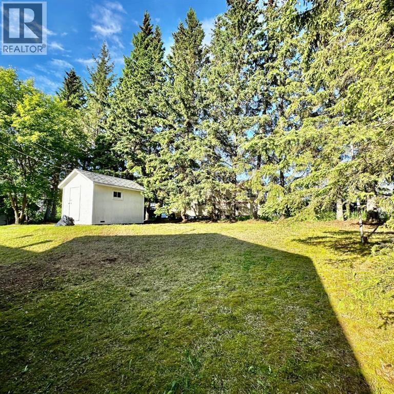 905 & 909 10th Street - 28