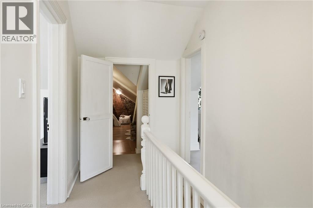 314 HESS Street S - 31