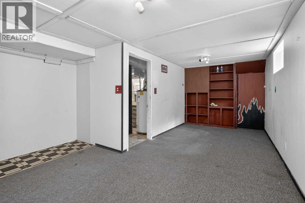 504 1 Avenue NE — photo 24