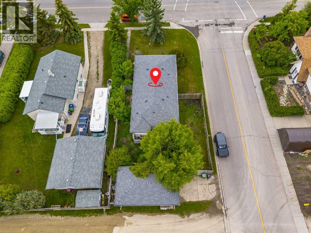 504 1 Avenue NE — photo 31
