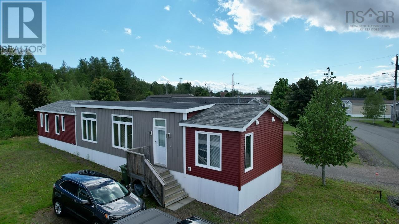 Property photo of 32 Joseph Drive