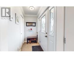 54 Country Grove Place thumbnail 2