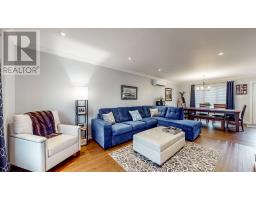 54 Country Grove Place thumbnail 4