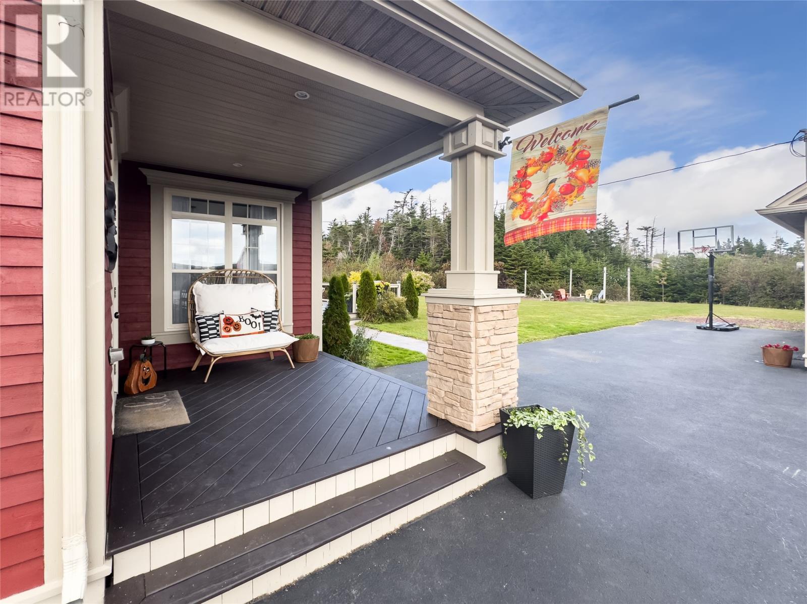 17 Dock Point Street - Image 9