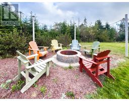 17 Dock Point Street thumbnail 16