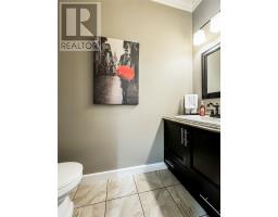 17 Dock Point Street thumbnail 19