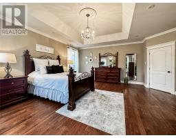 17 Dock Point Street thumbnail 43
