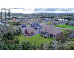 17 Dock Point Street thumbnail 5