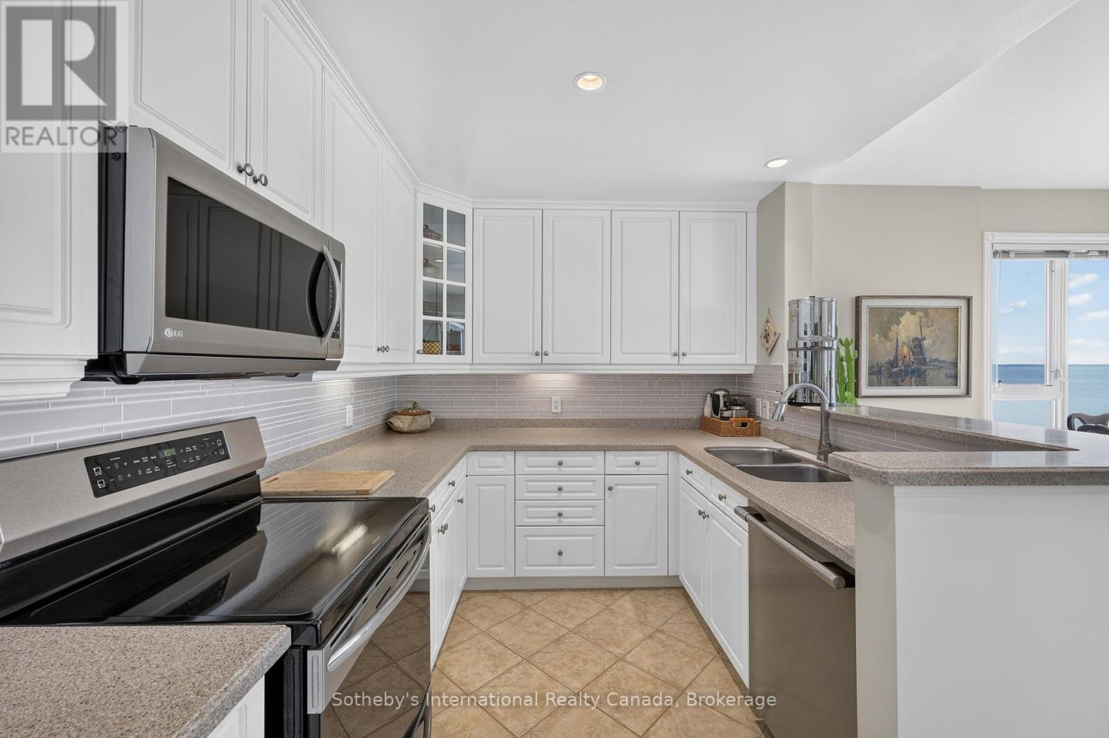 541 MARINERS WAY - Image 13