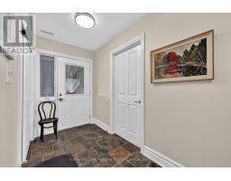 Primary Bedroom - 541 Mariners Way, Collingwood, ON L9Y5C7 Photo 6