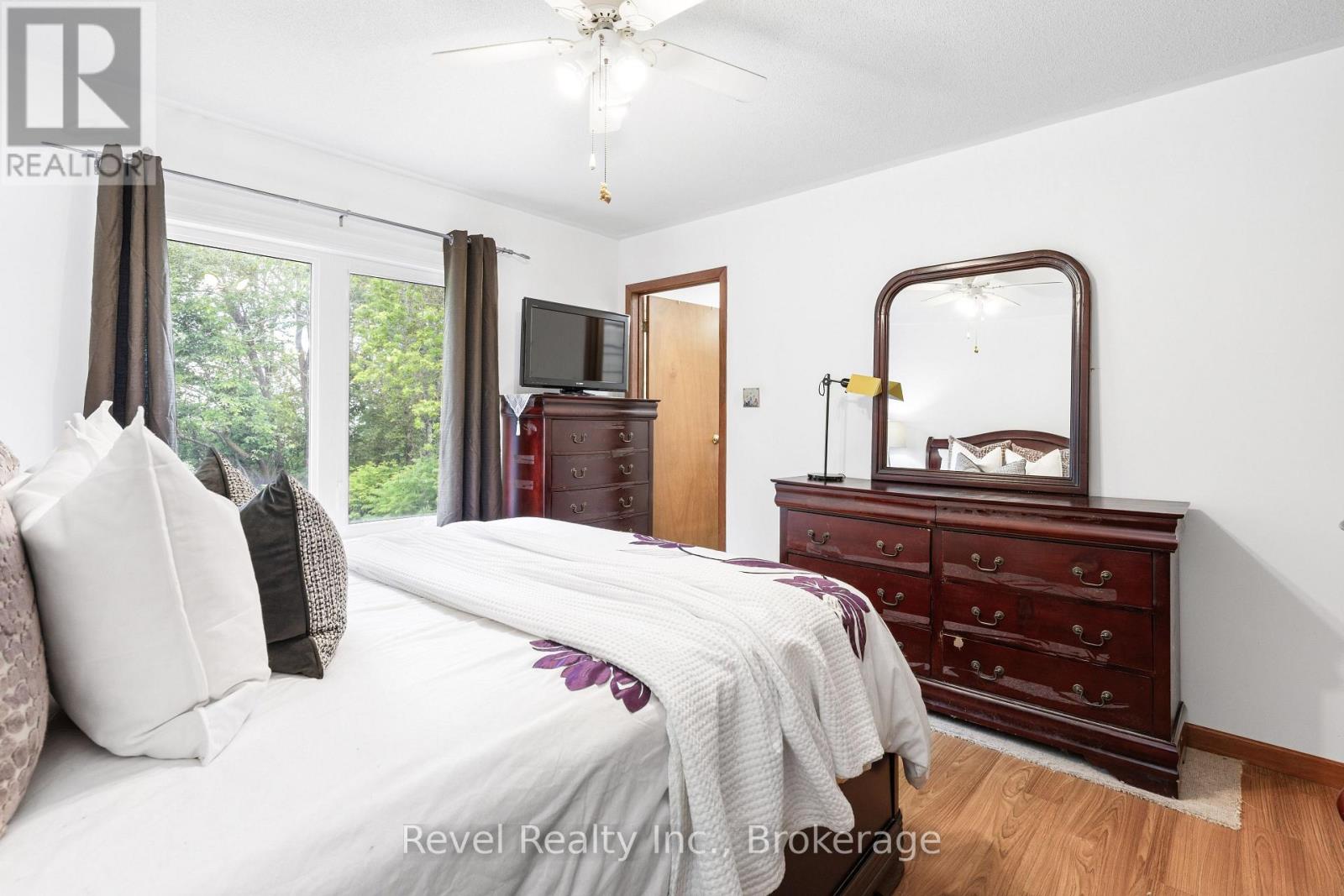 58 VERNA DRIVE - 18
