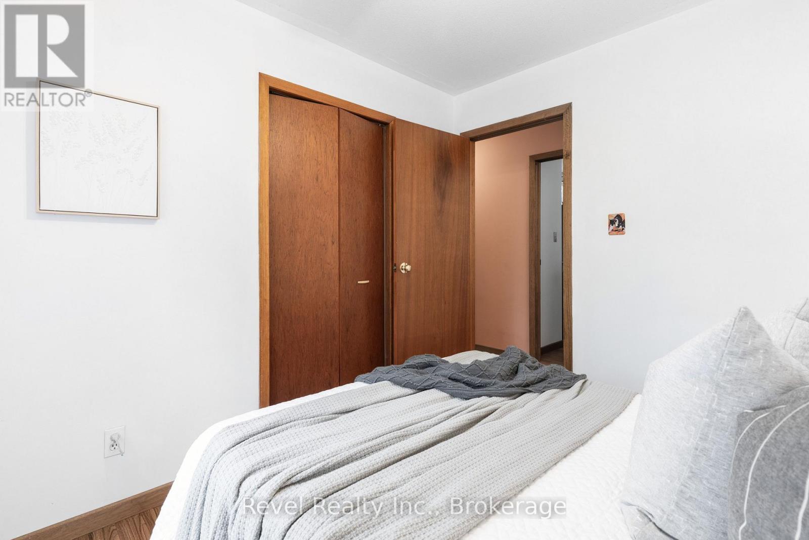 58 VERNA DRIVE - 21