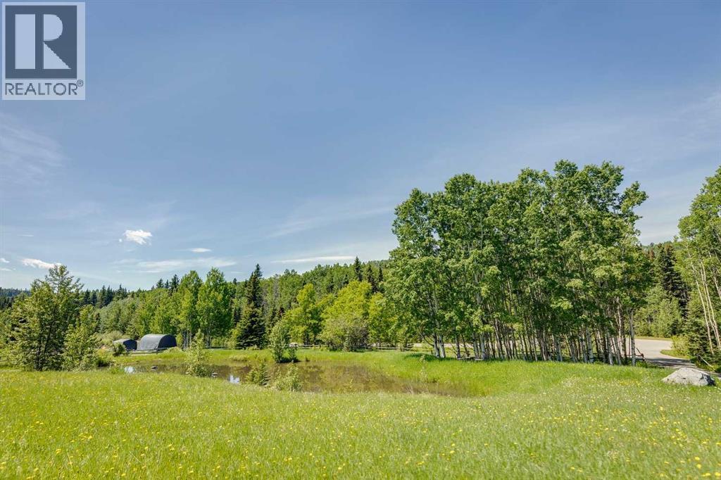 200 Fawn Hills Drive, Bragg Creek