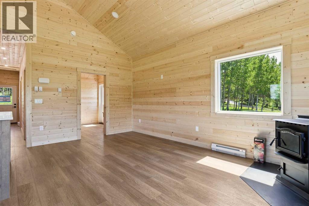 200 Fawn Hills Drive, Bragg Creek