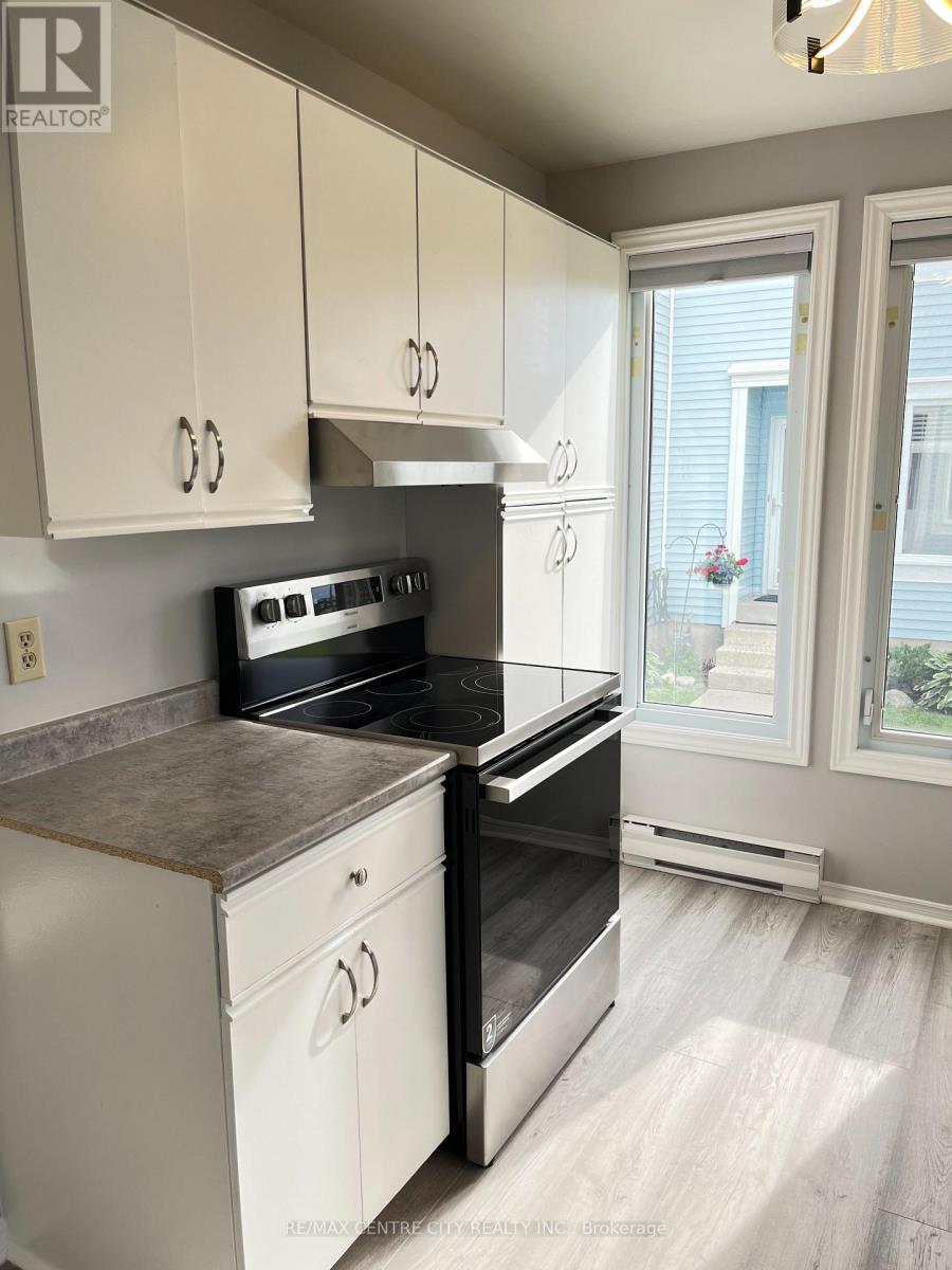 #UNIT C 3 BRANTWOOD PARK ROAD - 5
