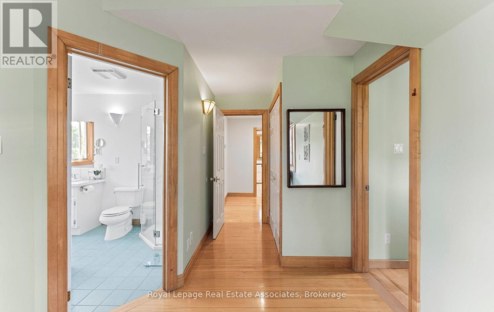 30 THEODORE DRIVE - 20