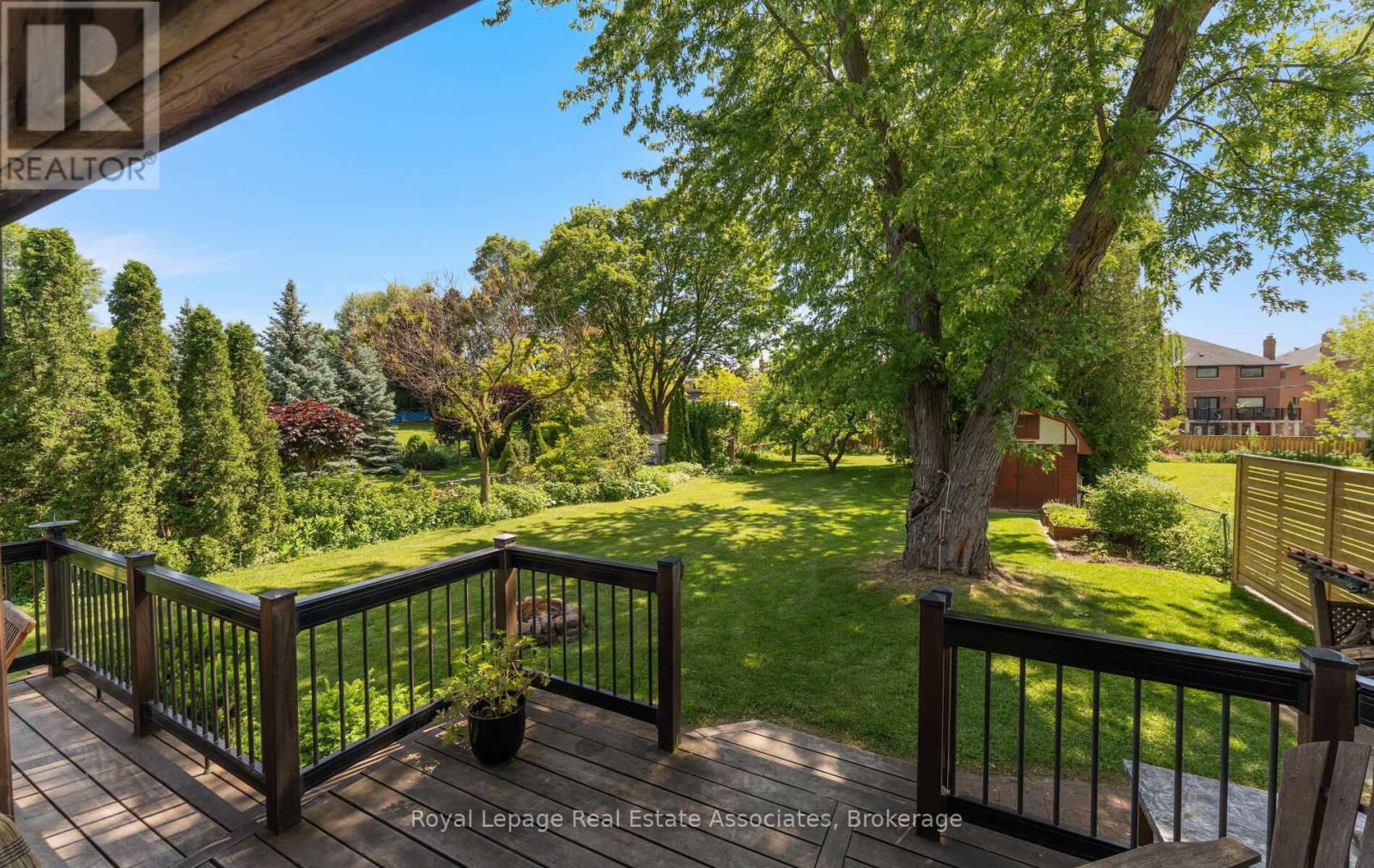 30 THEODORE DRIVE - 39