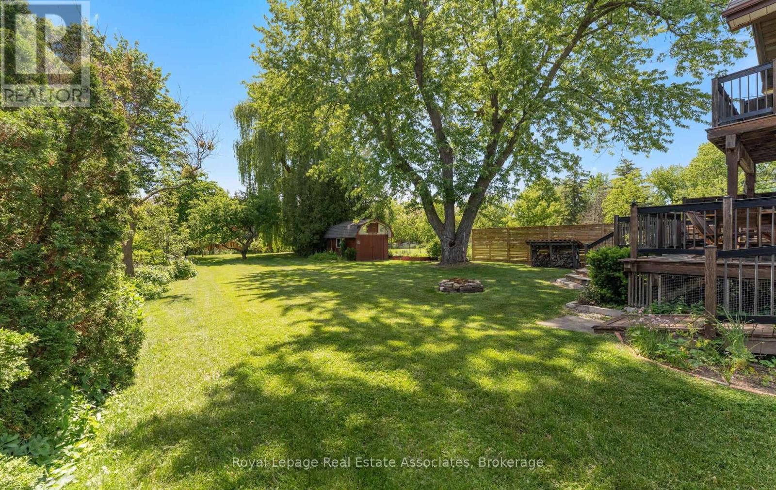 30 THEODORE DRIVE - 41