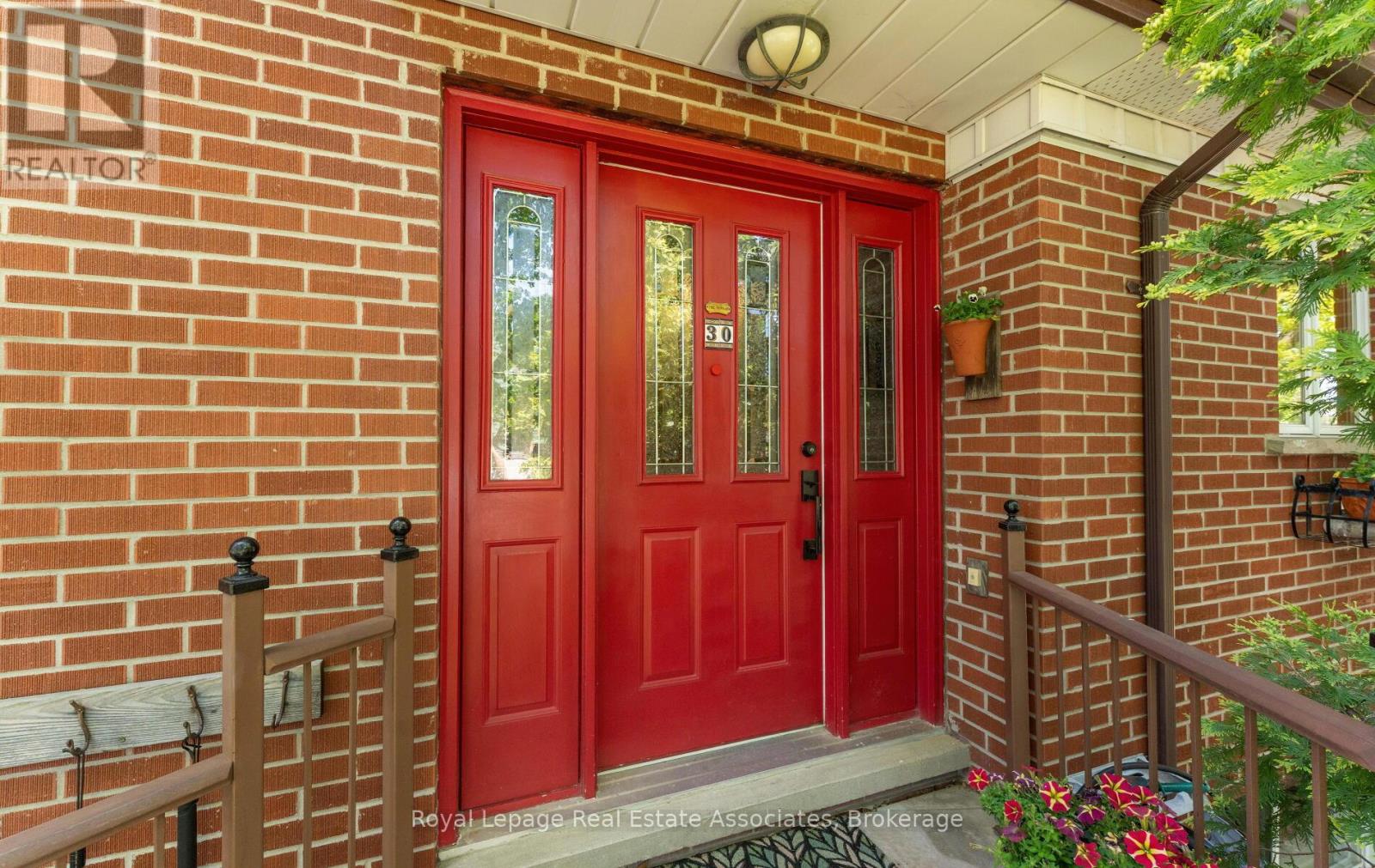 30 THEODORE DRIVE - 3