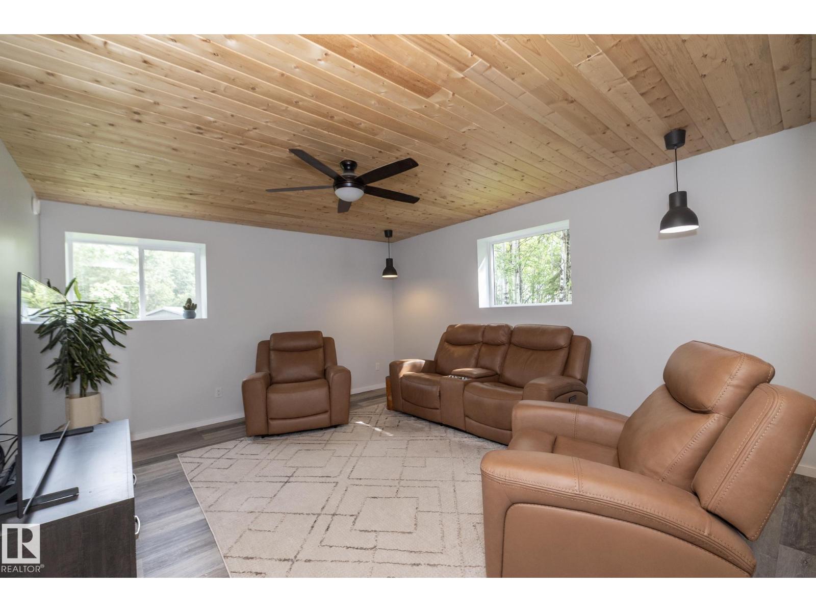 57511 Range 92 RD — photo 34