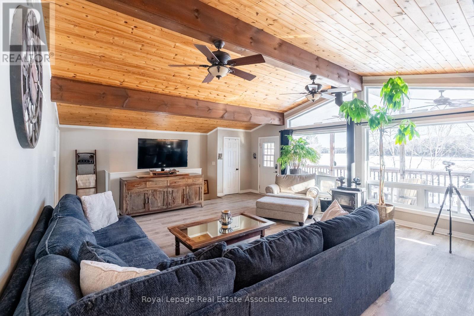 196 CIRCLE ROAD - Image 12