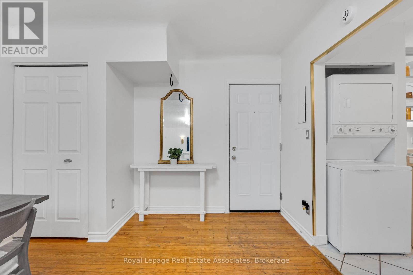 #15 2 VINELAND AVENUE - 3