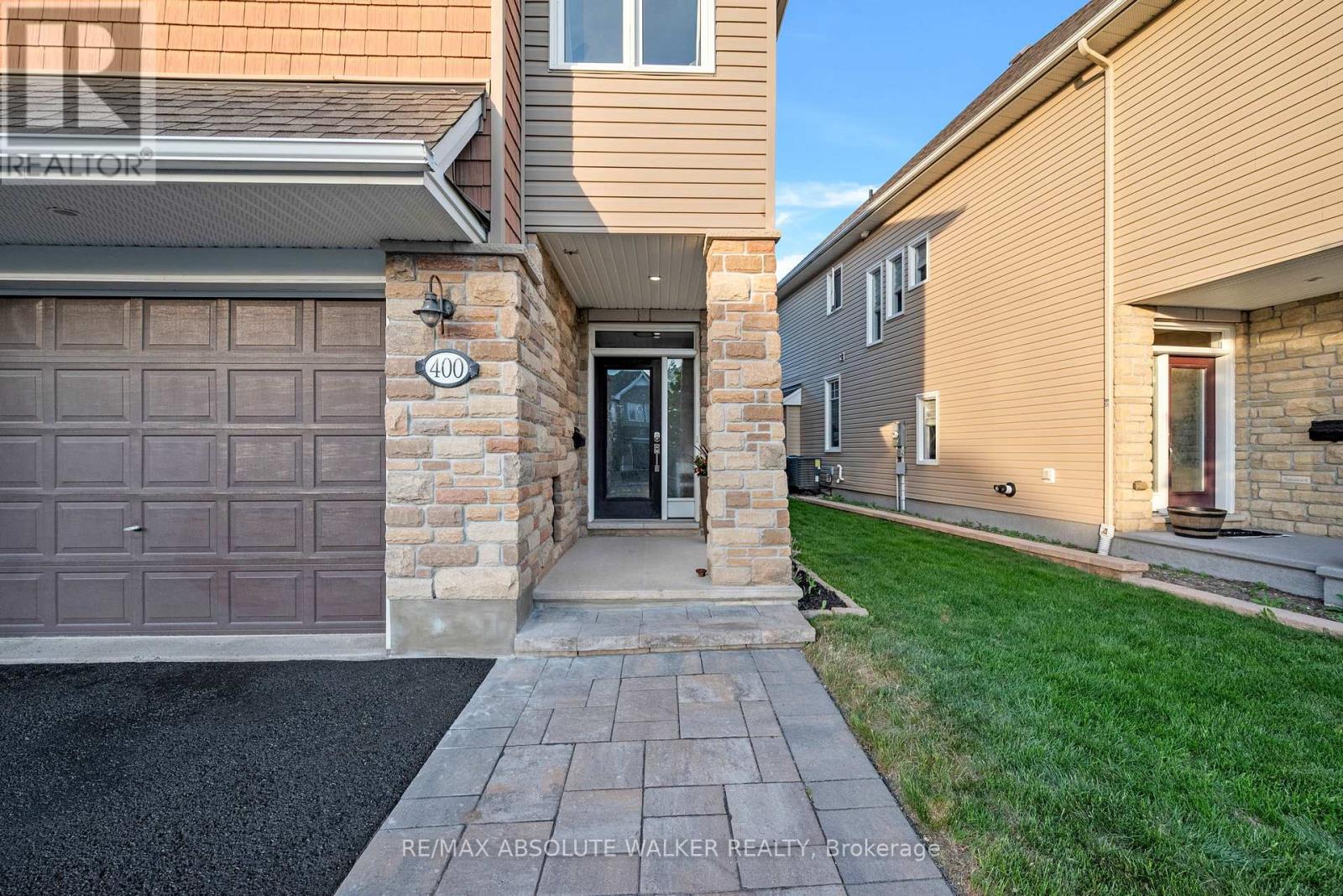 3 Bed, 3 Bath House for Sale in Ottawa – 400 GERRY LALONDE DRIVE, Ottawa – MLS# X13460196 - Image 8