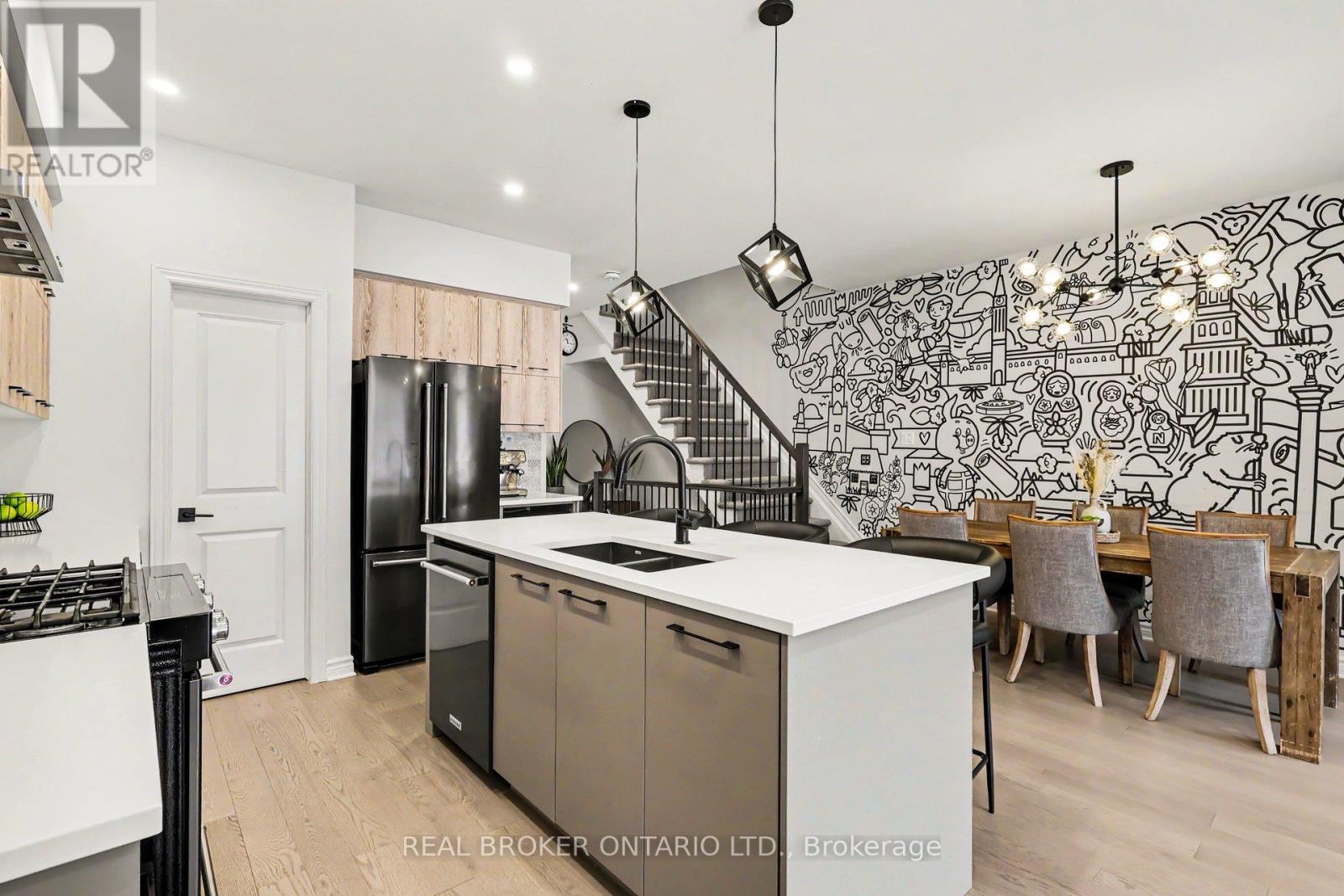 3 Bed, 3 Bath House for Sale in Ottawa – 769 CAIRN CRESCENT, Ottawa – MLS# X13460314 - Image 20