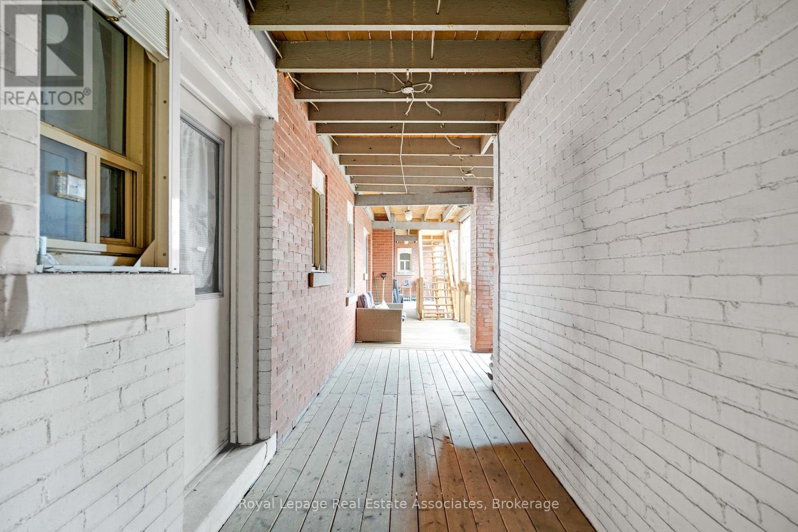 #15 2 VINELAND AVENUE - 15