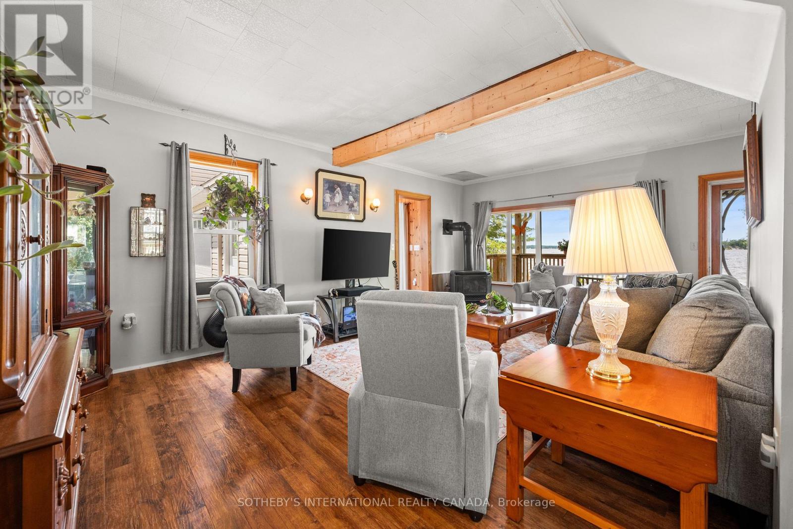 66 WEST STREET N - 21