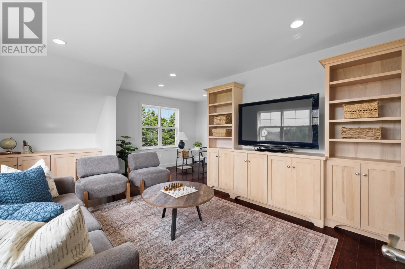344 MacMillan Point Road - 31